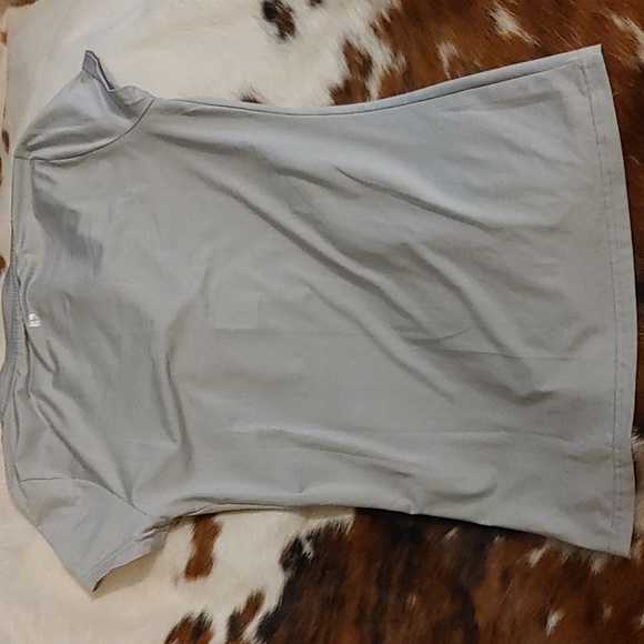 Mountain Warehouse Tshirt Sz US4 - Picture 3 of 3